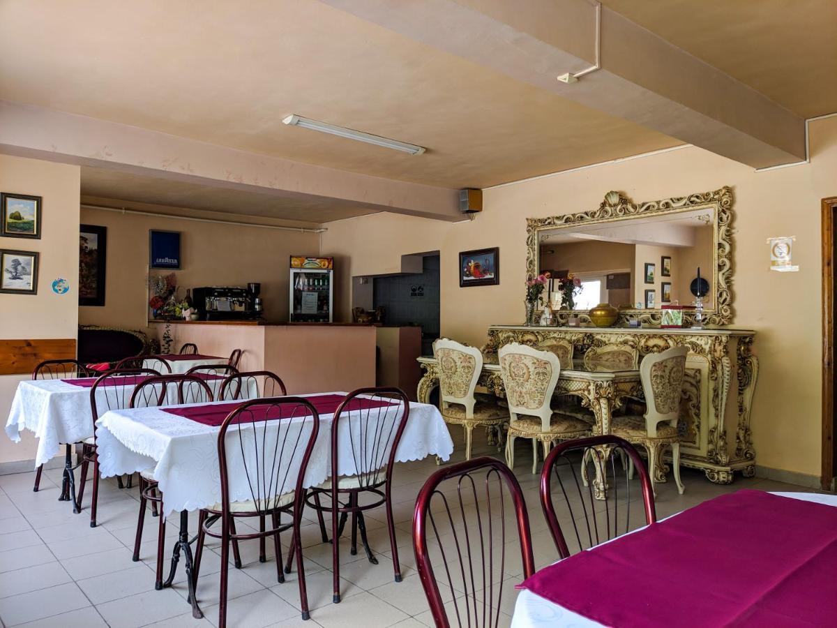 Pension Casa Samurai Braşov Exteriör bild