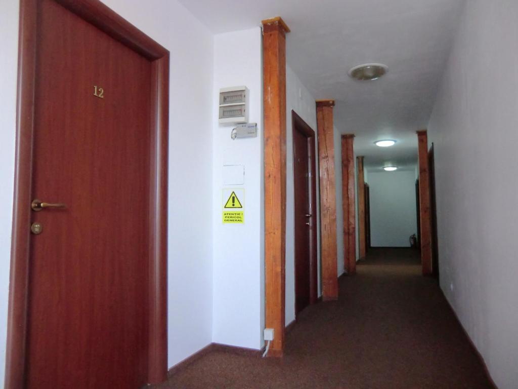 Pension Casa Samurai Braşov Exteriör bild